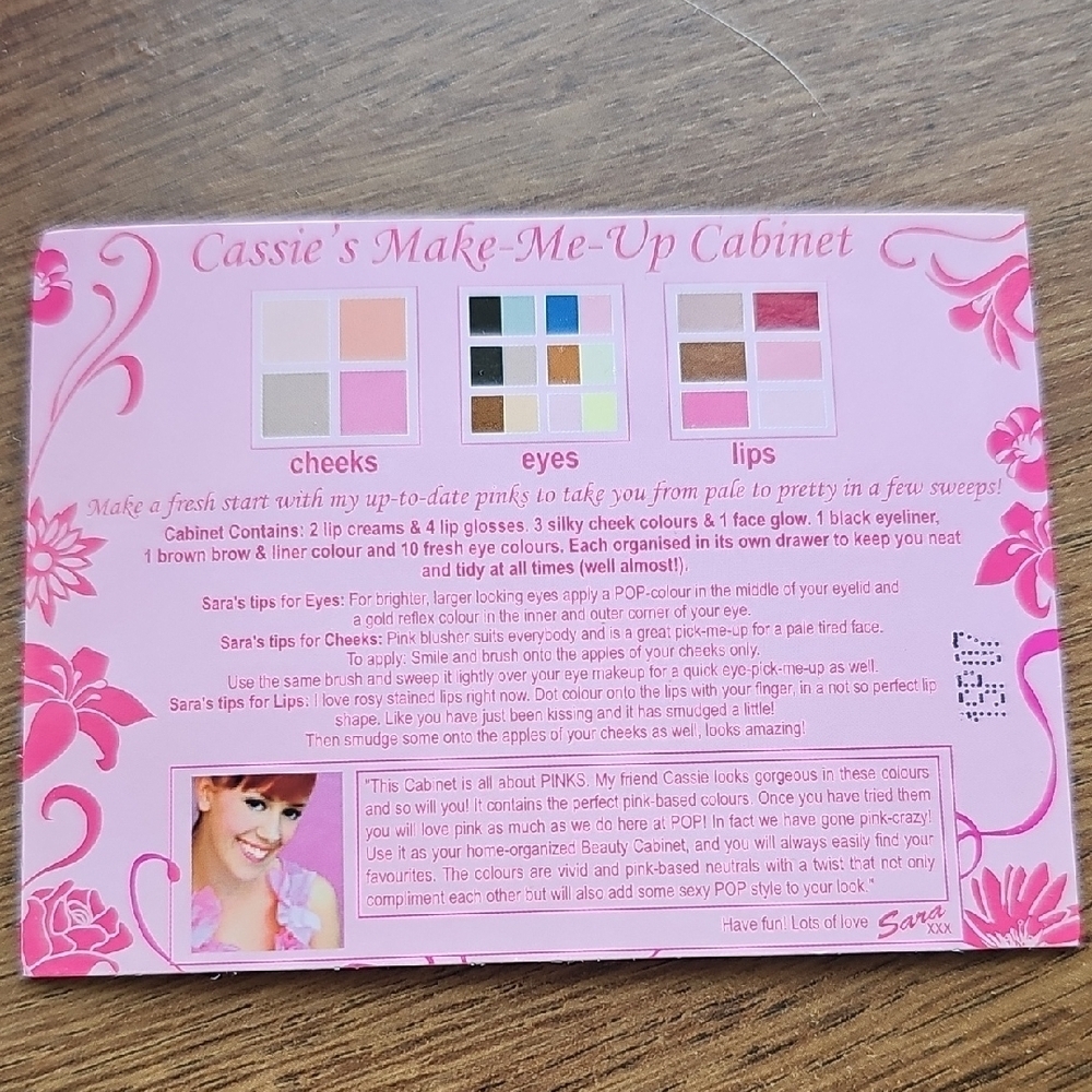 New Cassie's Make-Me-Up Cabinet By Pop Beauty - Green - Picture 4 of 9